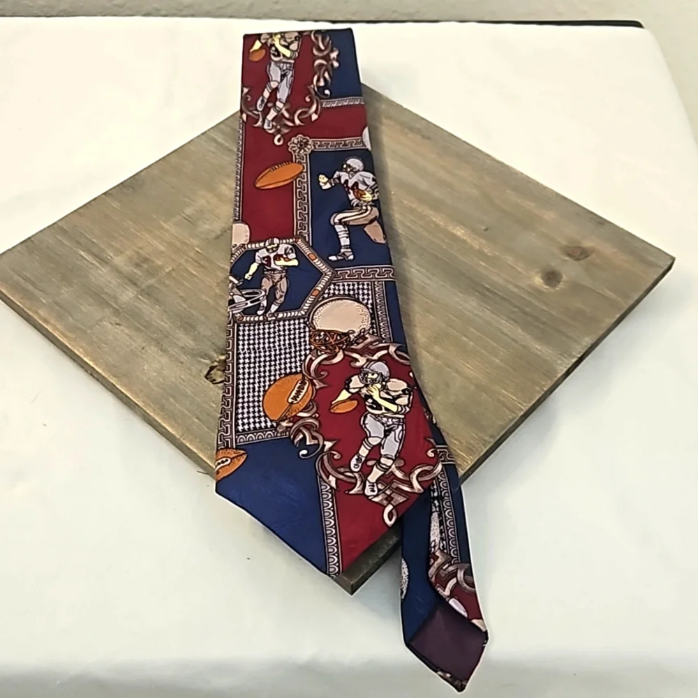 Cornerstone Vintage Football Tie. - Picture 1 of 8